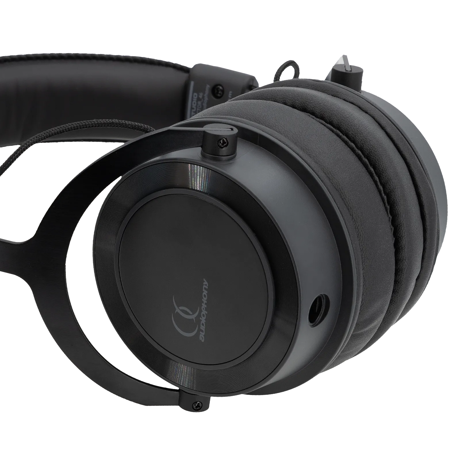 Gros plan sur l'oreillette du casque STUDIO Audiophony : coussinet cousu et support